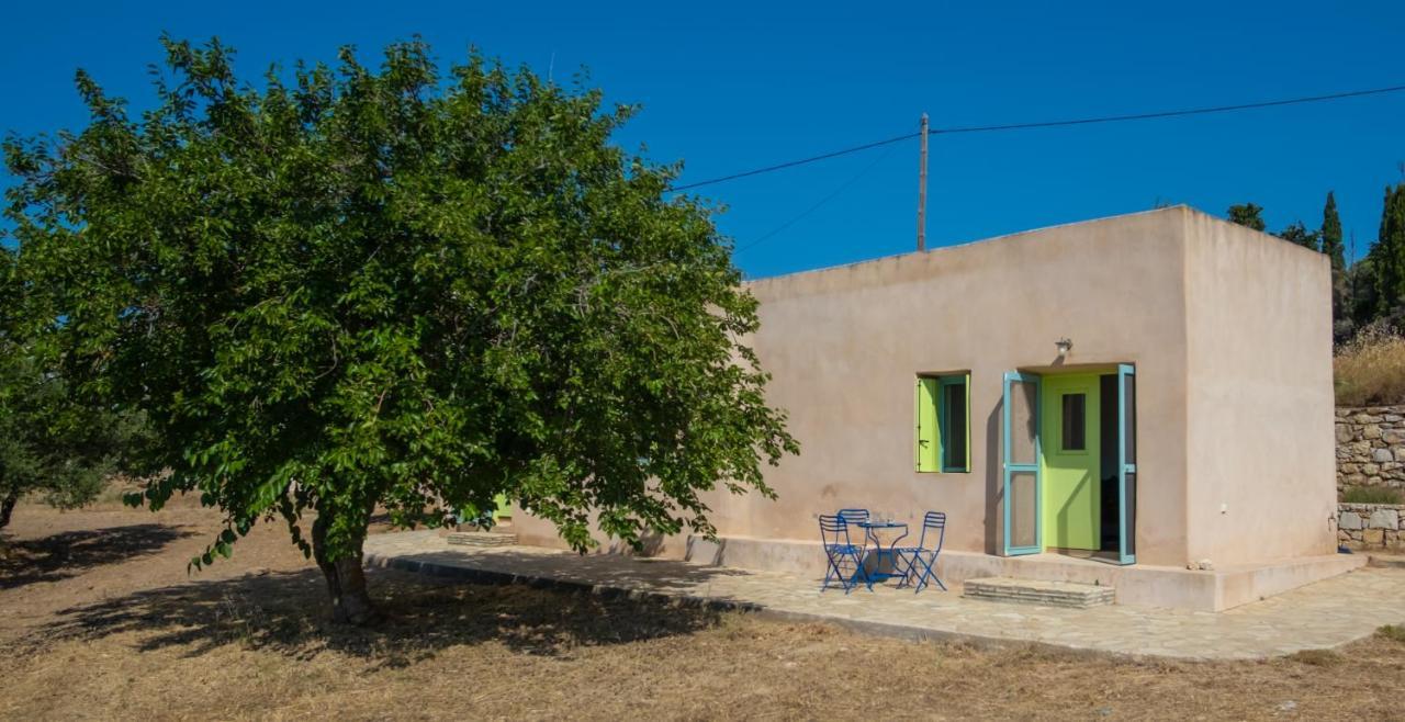 Simboro House - Kythoikies Holiday Houses Kýthira Exterior foto