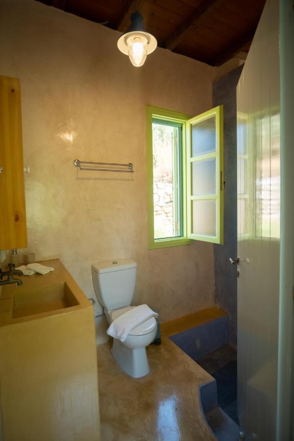 Simboro House - Kythoikies Holiday Houses Kýthira Exterior foto